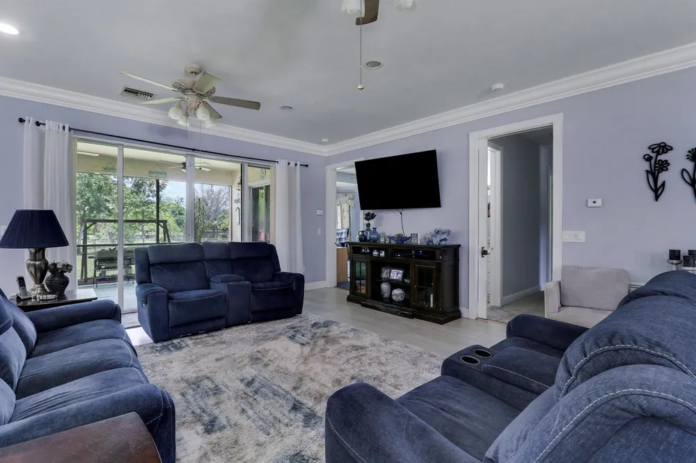 20231 SW 49TH COURT Southwest Ranches, FL 33332