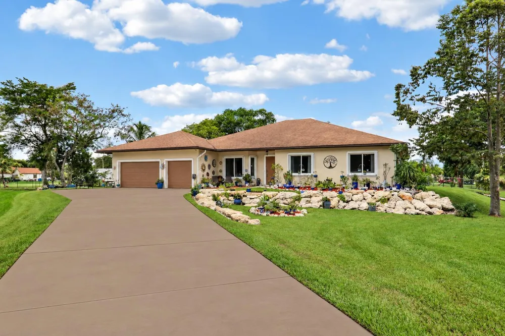 20231 SW 49TH COURT Southwest Ranches, FL 33332