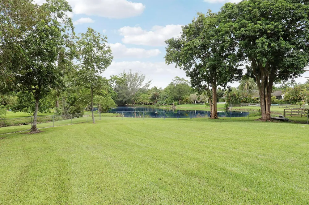 20231 SW 49TH COURT Southwest Ranches, FL 33332