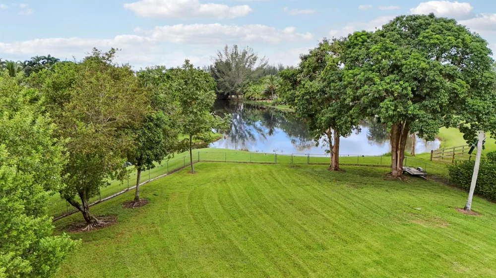 20231 SW 49TH COURT Southwest Ranches, FL 33332