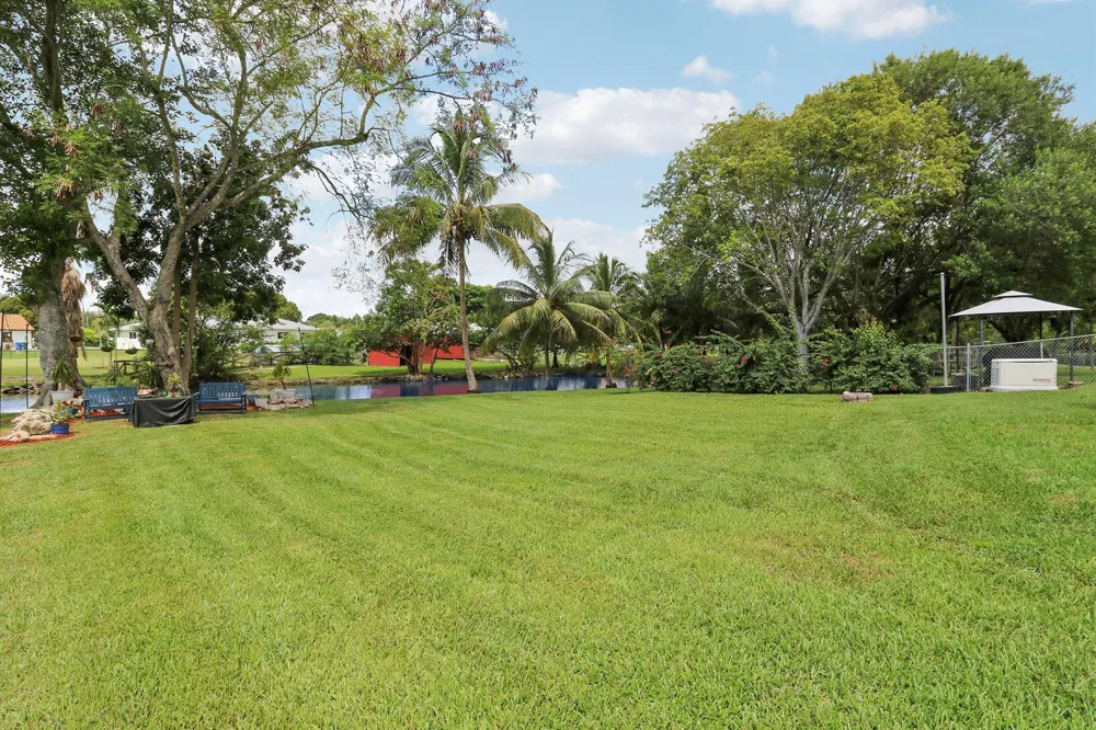 20231 SW 49TH COURT Southwest Ranches, FL 33332