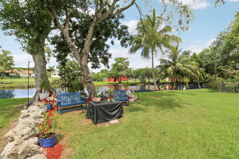 20231 SW 49TH COURT Southwest Ranches, FL 33332