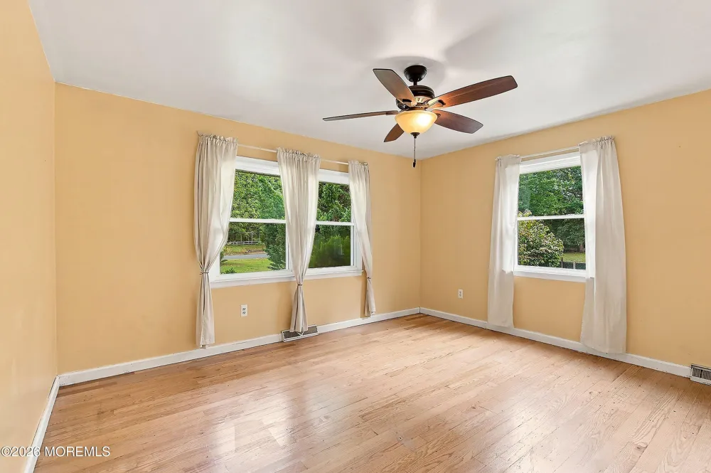 495 Cobain Road Jackson, NJ 08527
