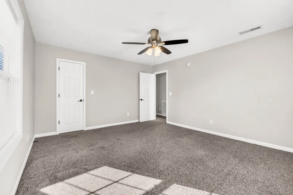 3504 Clover Hill Dr Clarksville, TN 37043
