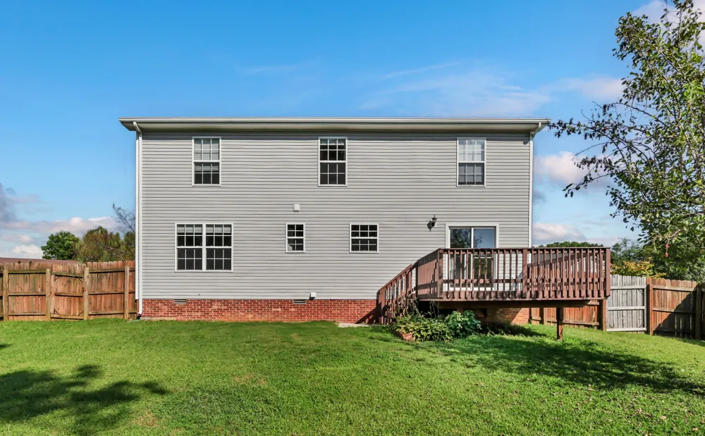 3504 Clover Hill Dr Clarksville, TN 37043