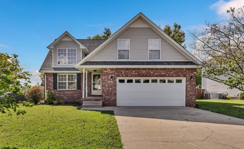 3504 Clover Hill Dr Clarksville, TN 37043