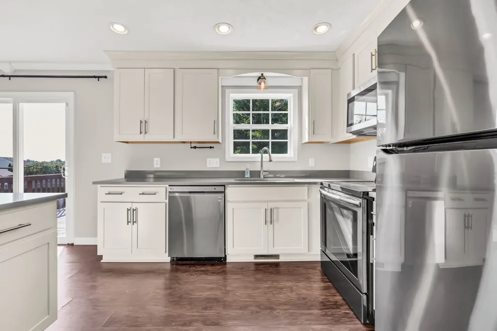 3504 Clover Hill Dr Clarksville, TN 37043