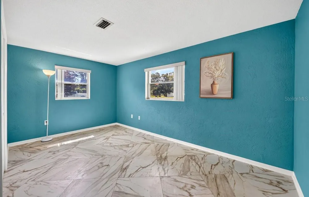 999 16TH STREET Edgewater, FL 32132