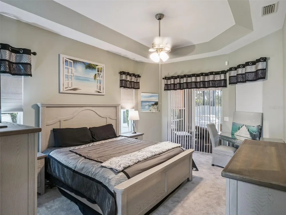 5602 SQUIRES DRIVE Leesburg, FL 34748