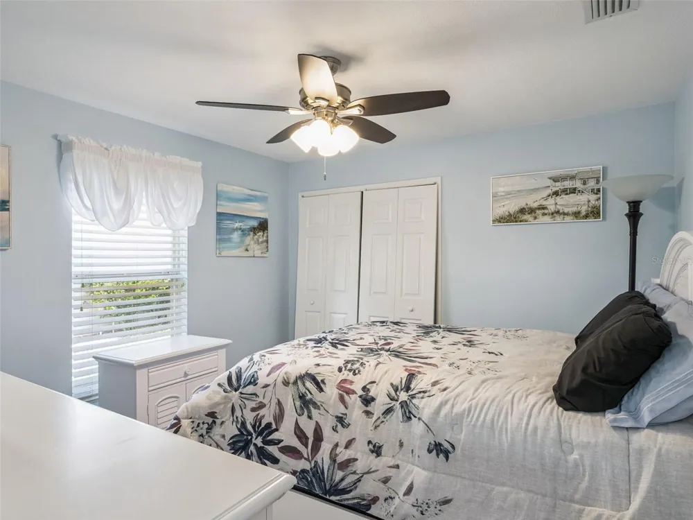 5602 SQUIRES DRIVE Leesburg, FL 34748