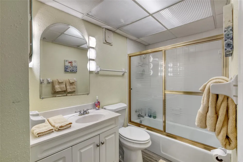 915 OCEAN SHORE BOULEVARD #2010 Ormond Beach, FL 32176