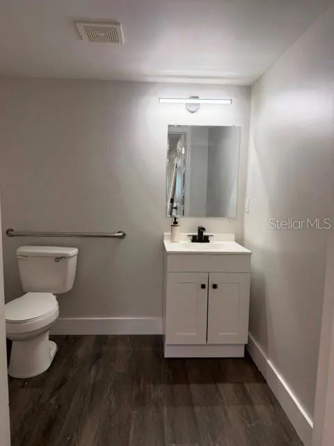 379 E BROADWAY STREET #2012 Oviedo, FL 32765