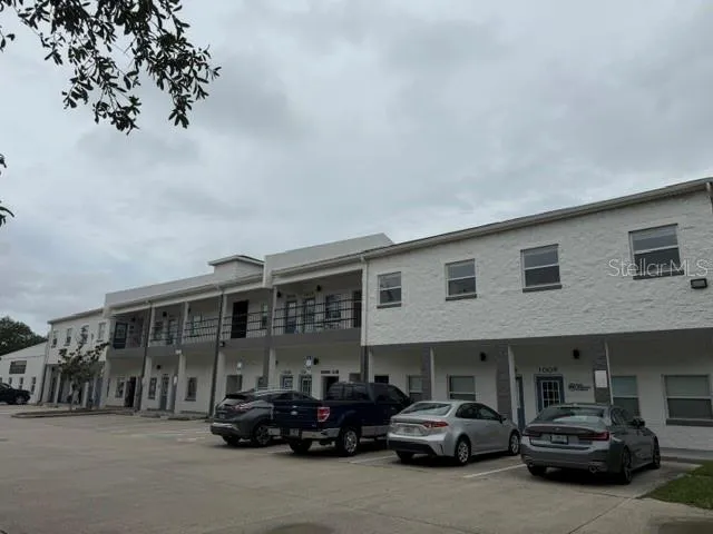 379 E BROADWAY STREET #2012 Oviedo, FL 32765