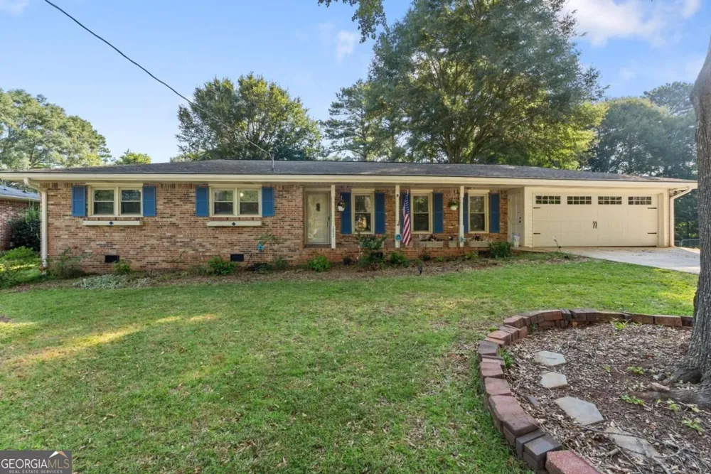 1212 Stephens ST SW Lilburn, GA 30047
