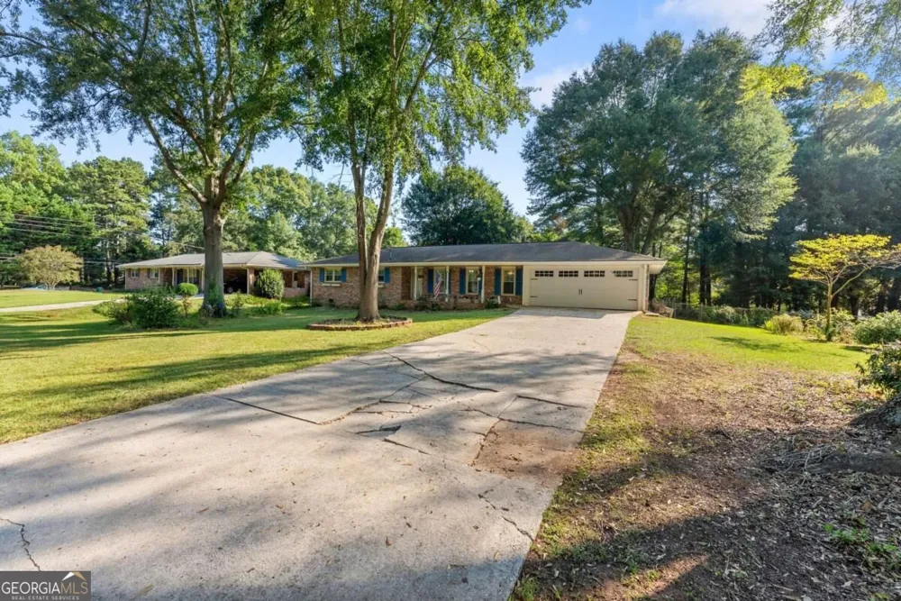 1212 Stephens ST SW Lilburn, GA 30047