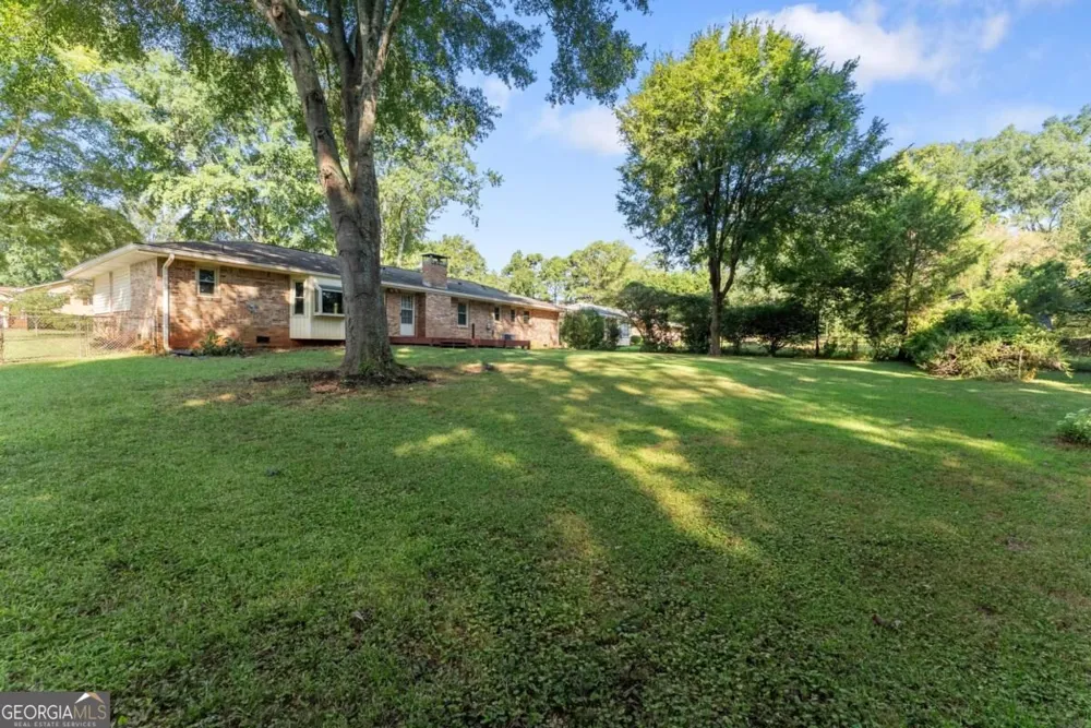 1212 Stephens ST SW Lilburn, GA 30047