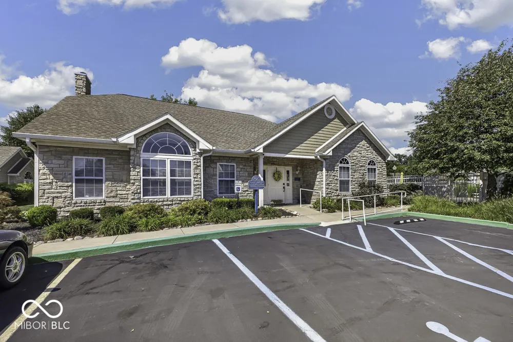 7323 Chapel Villas Lane #D Indianapolis, IN 46214