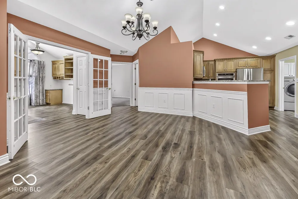 7323 Chapel Villas Lane #D Indianapolis, IN 46214