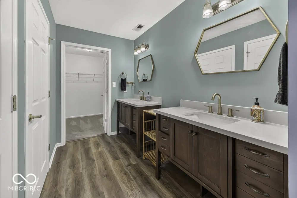 7323 Chapel Villas Lane #D Indianapolis, IN 46214