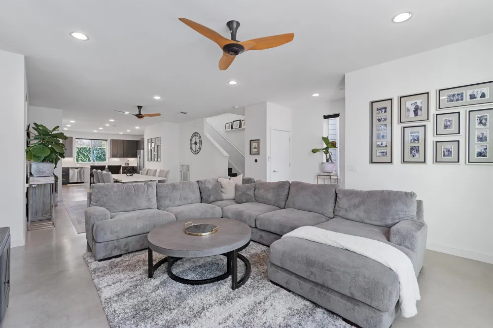 4020 Airport Boulevard #7 Austin, TX 78722