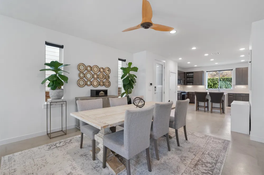 4020 Airport Boulevard #7 Austin, TX 78722