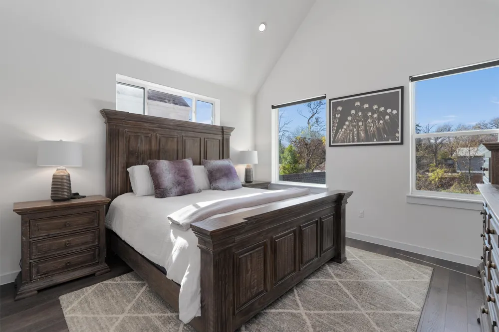 4020 Airport Boulevard #7 Austin, TX 78722
