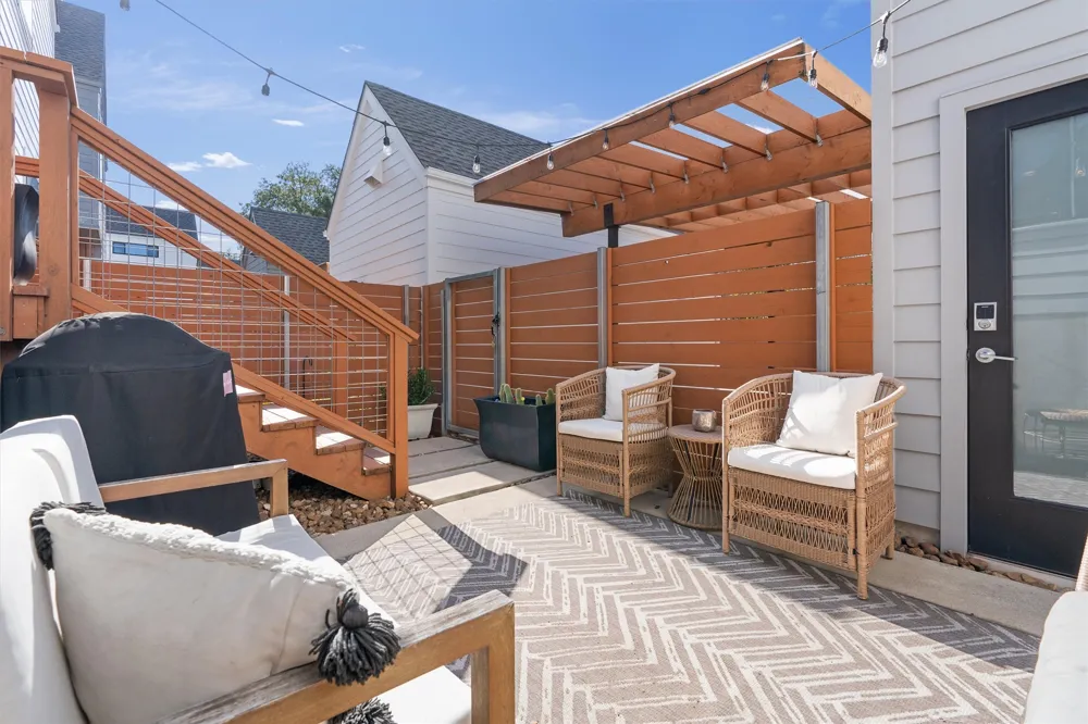 4020 Airport Boulevard #7 Austin, TX 78722