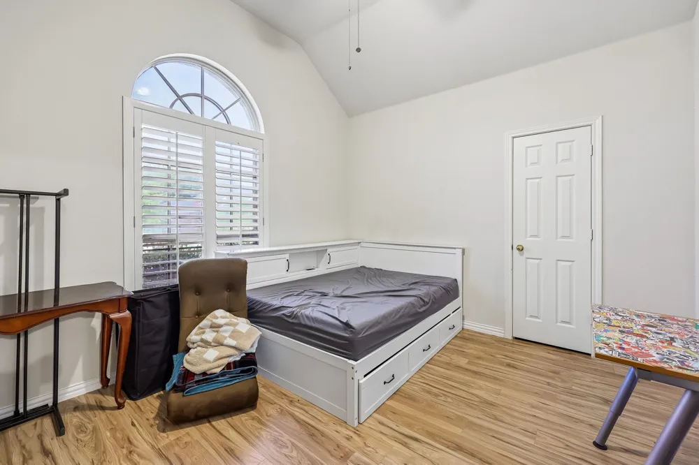 204 Sherwood Drive Murphy, TX 75094