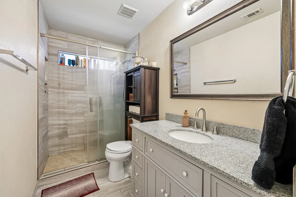 204 Sherwood Drive Murphy, TX 75094