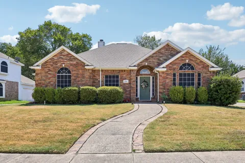 204 Sherwood Drive