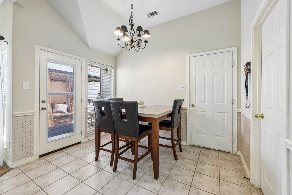 204 Sherwood Drive Murphy, TX 75094