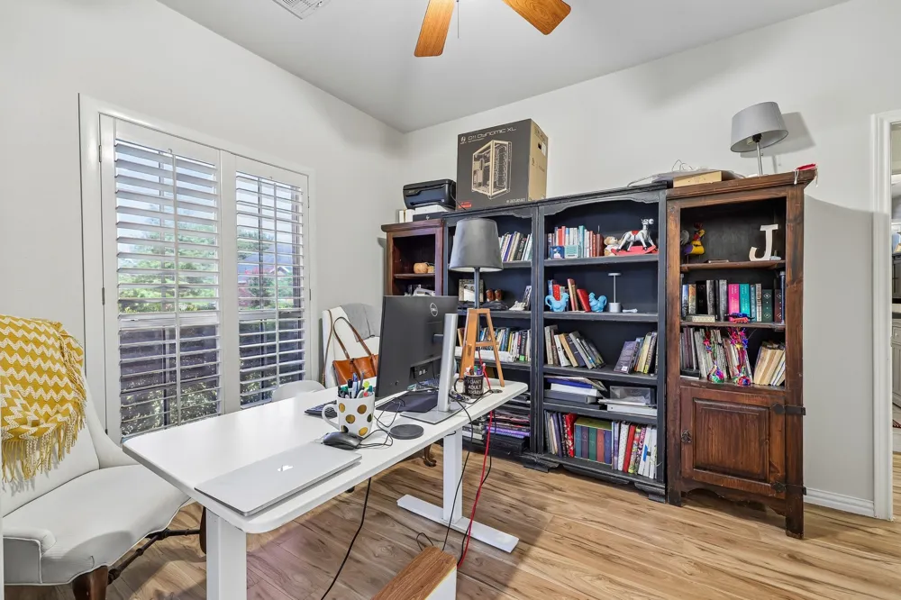 204 Sherwood Drive Murphy, TX 75094