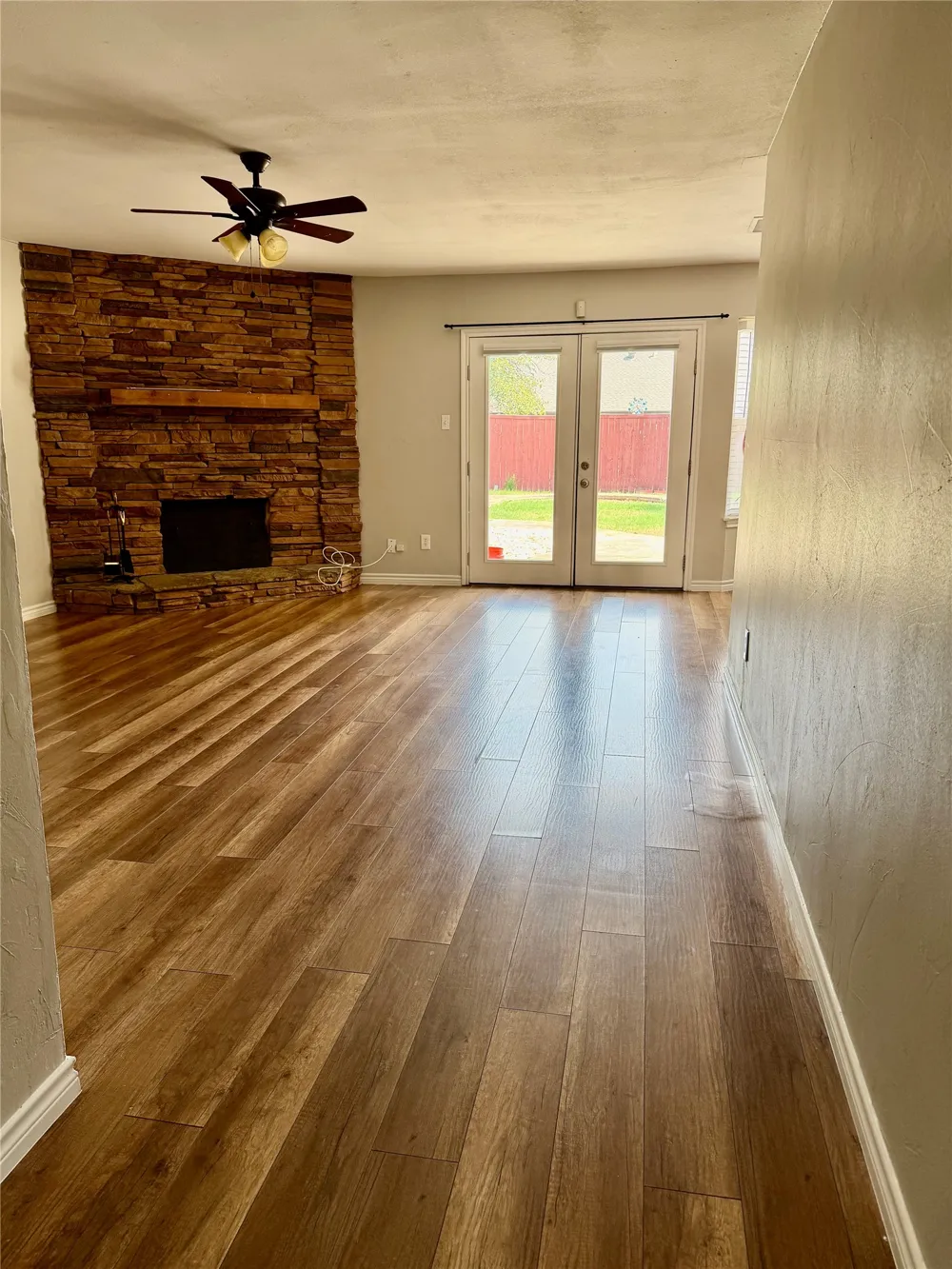 5312 Queens Court Lake Dallas, TX 75065