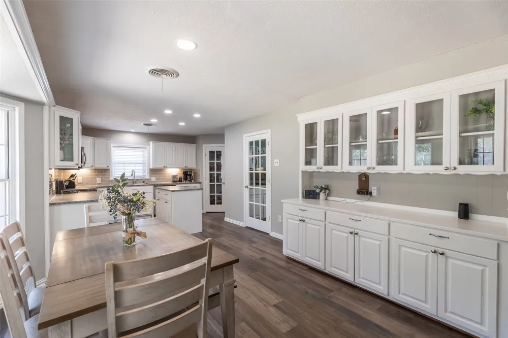 1842 Elmwood Drive Abilene, TX 79605