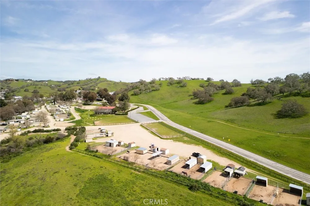 4440 Moccasin Paso Robles, CA 93446