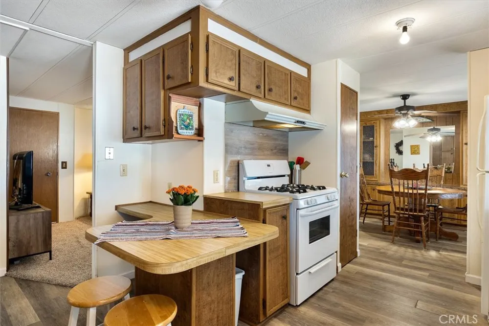 4440 Moccasin Paso Robles, CA 93446