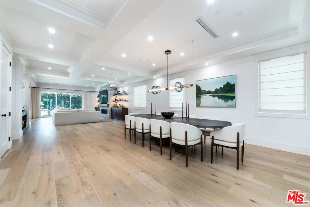 1826 9th Street Manhattan Beach, CA 90266
