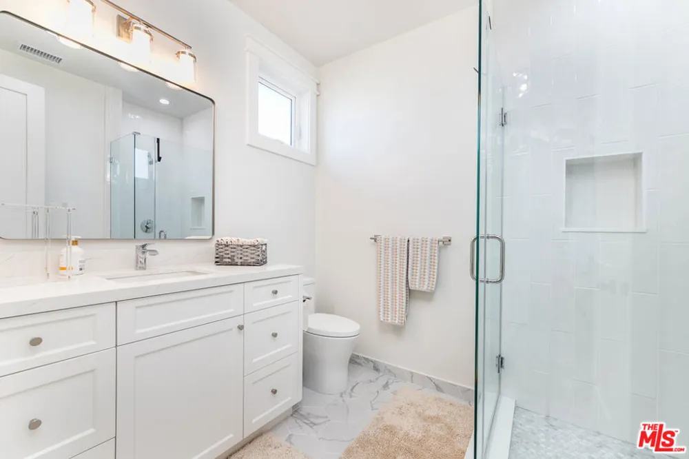 1826 9th Street Manhattan Beach, CA 90266