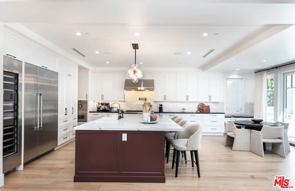 1826 9th Street Manhattan Beach, CA 90266