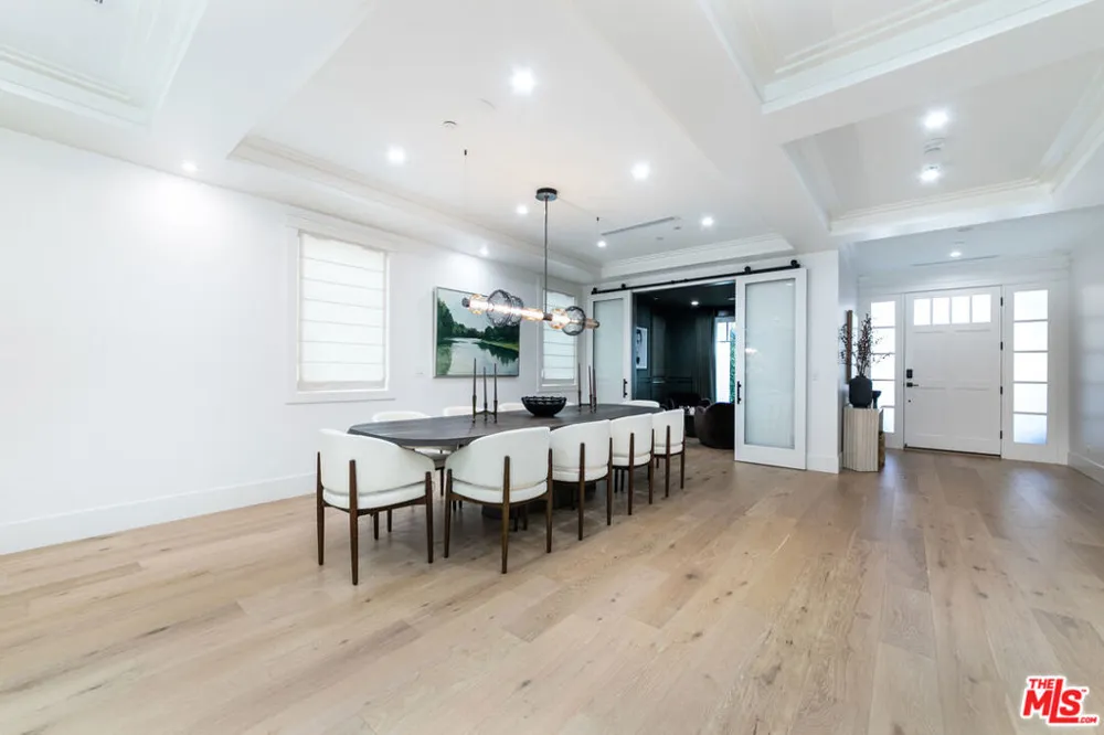 1826 9th Street Manhattan Beach, CA 90266