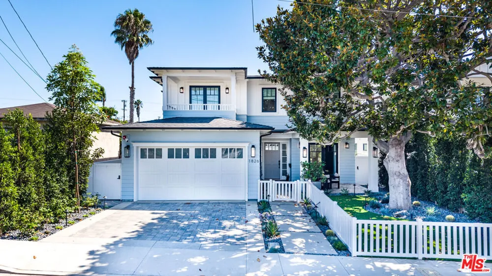 1826 9th Street Manhattan Beach, CA 90266