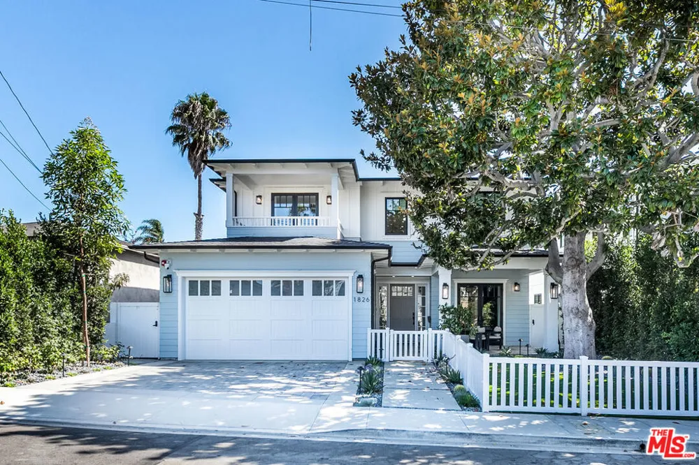 1826 9th Street Manhattan Beach, CA 90266