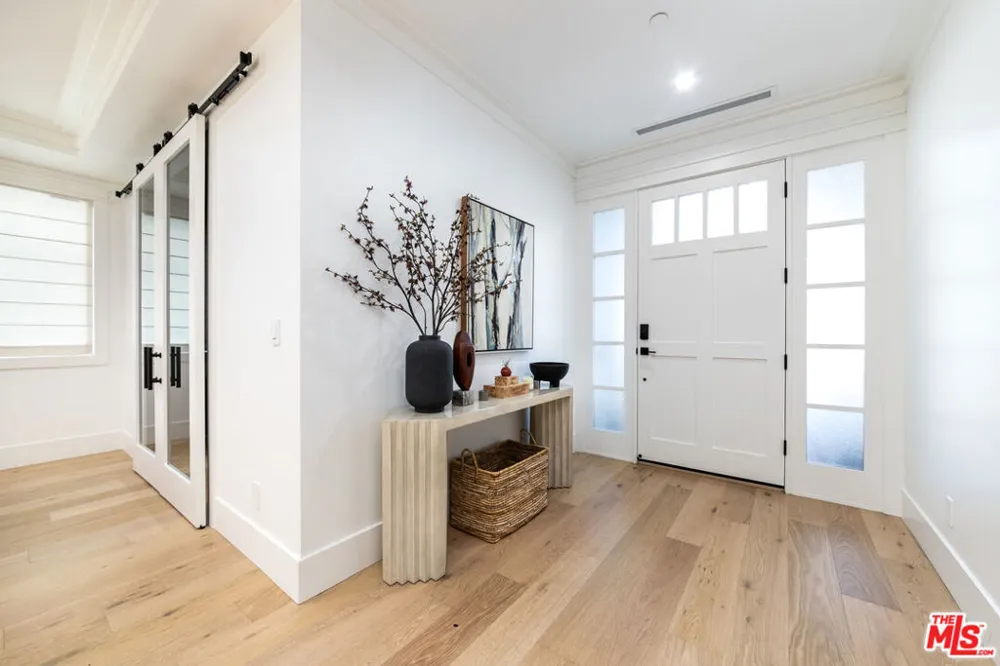 1826 9th Street Manhattan Beach, CA 90266