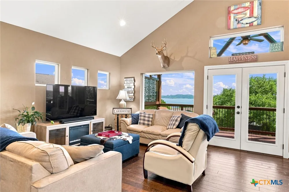 866 Artillery Drive Canyon Lake, TX 78133