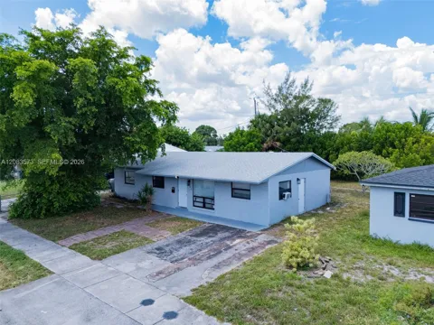 1421 NW 32nd Ave