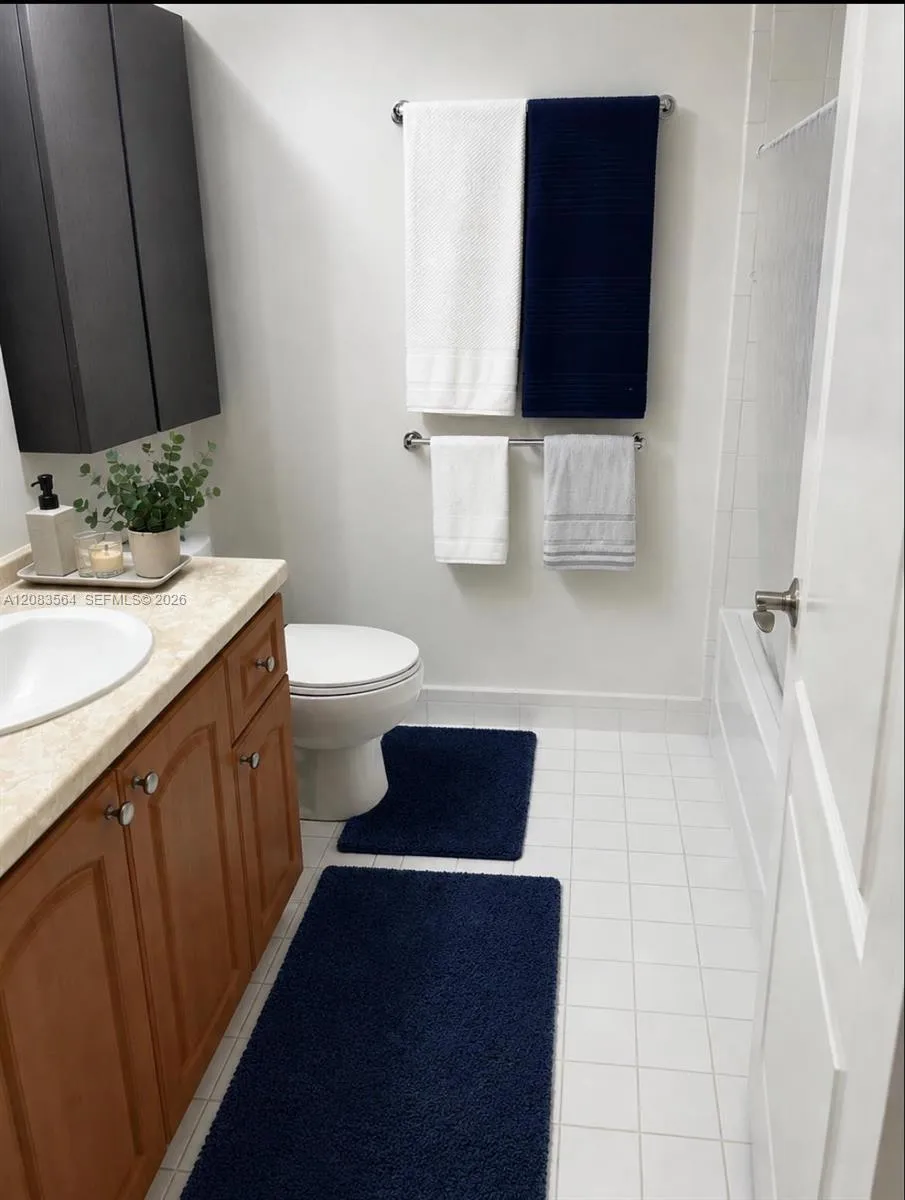 120 SW 37th Ave #501 Miami, FL 33134