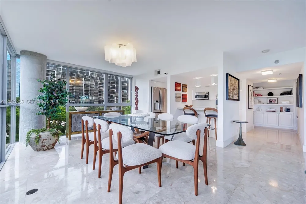 2025 Brickell Ave #706 Miami, FL 33129