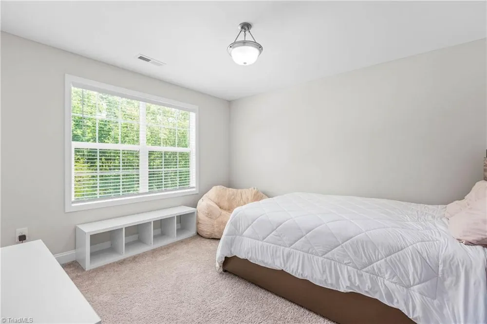 3538 River Farm Drive Kernersville, NC 27284