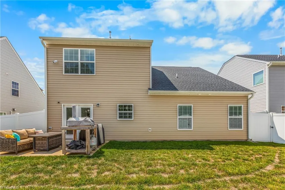 3538 River Farm Drive Kernersville, NC 27284