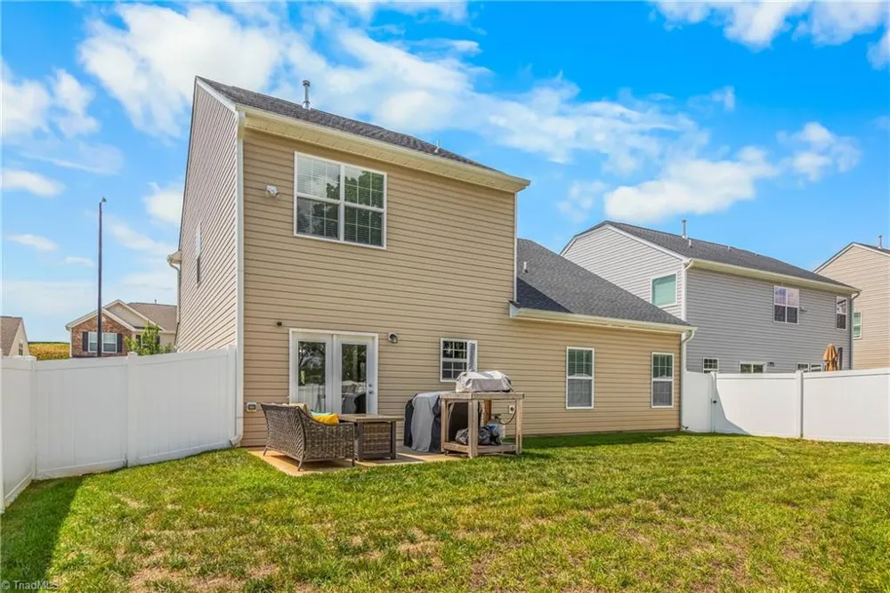 3538 River Farm Drive Kernersville, NC 27284